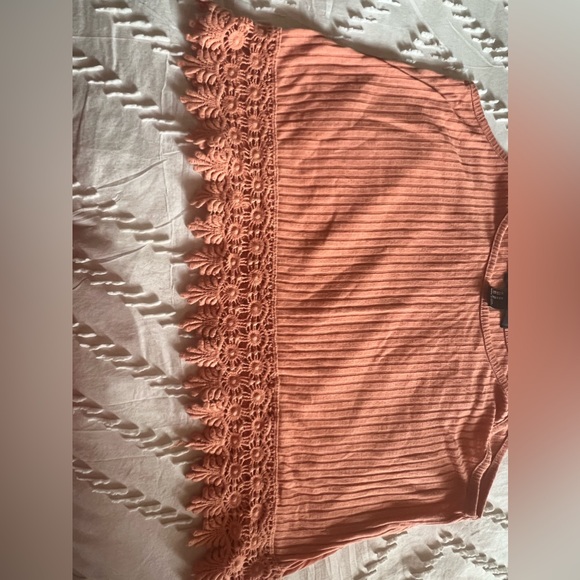 Forever 21 Women’s Crop/ Tank Top - Picture 3 of 5